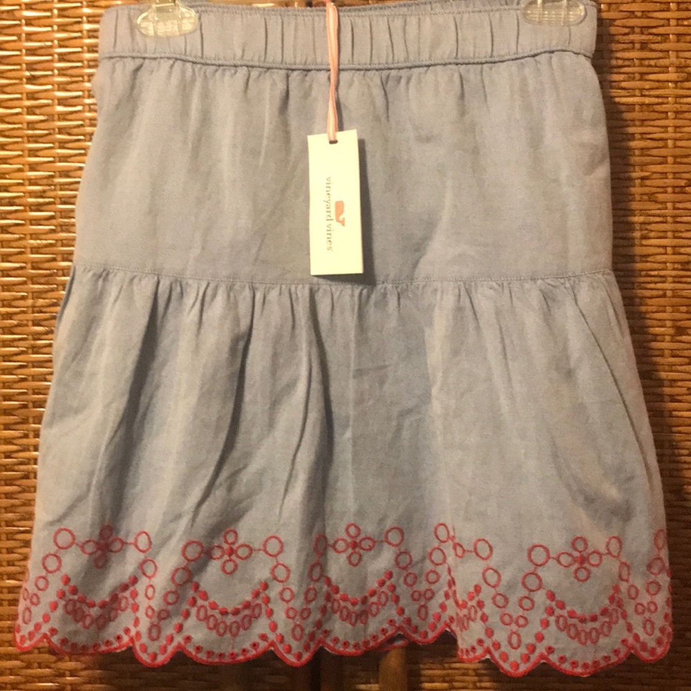 Vineyard Vines NWT chambray skirt w/red sz Large